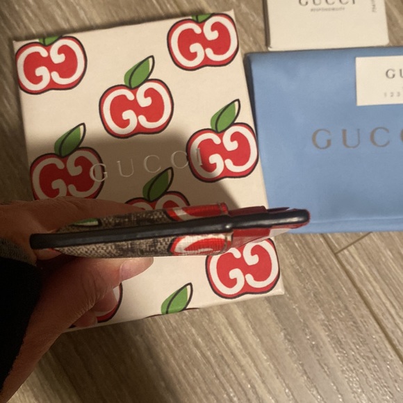 Gucci Card Holder - Picture 5 of 6